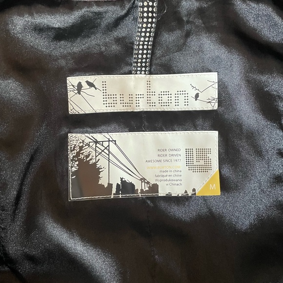 Burton Women's Black Hooded Ski Jacket - Picture 9 of 9